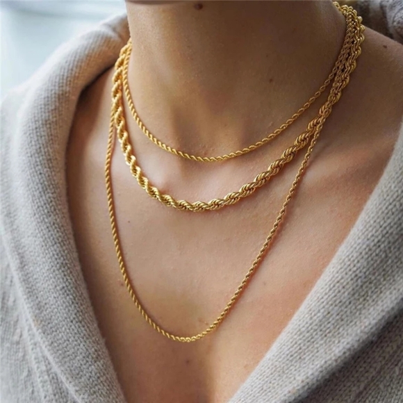 Jewelry - New Gold Color Twisted Rope Chain Necklaces